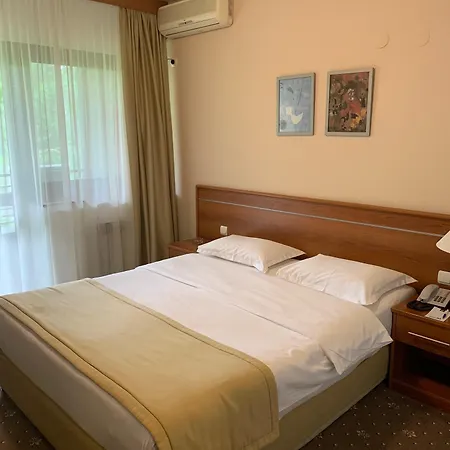 Hotel M 4*
