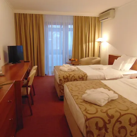 Hotel M