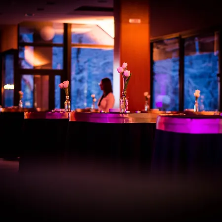 Hotel M 4*