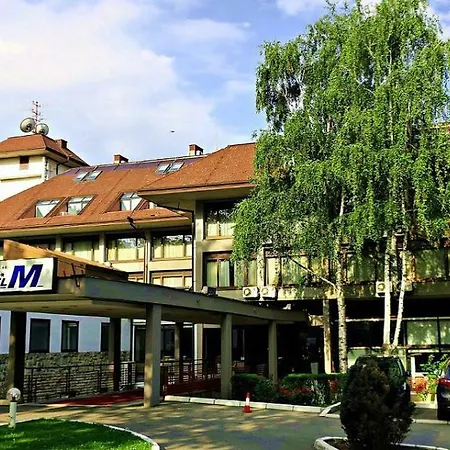 Hotel M 4*